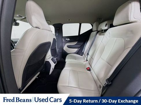 Used 2019 Volvo XC40 T5 Momentum AWD/4WD image 28