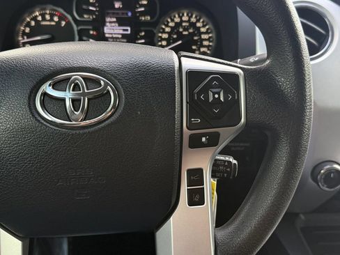Used 2019 Toyota Tundra SR5 AWD/4WD image 32