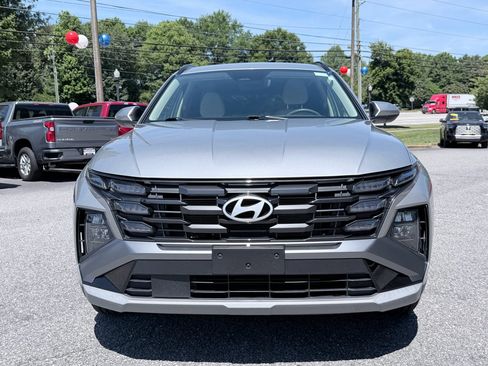 Used 2025 Hyundai Tucson SEL FWD image 3