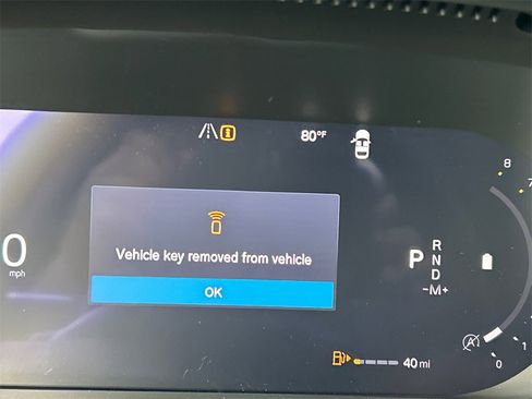 New 2026 Volvo XC40 B5 Ultra w/ Climate Package image 15