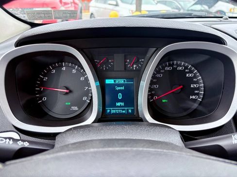 Used 2016 Chevrolet Equinox LT w/ Convenience Package FWD image 18