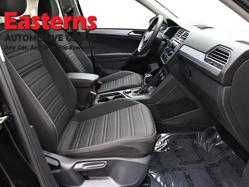 Used 2022 Volkswagen Tiguan S image 24