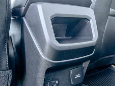 New 2025 Ford Ranger Lariat w/ FX4 Off-Road Package image 17