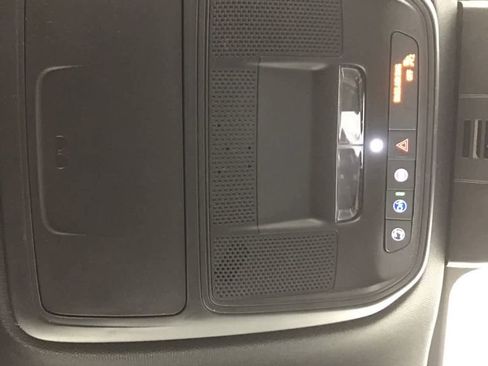 New 2026 Chevrolet Traverse LT w/ Driver Confidence Package image 39