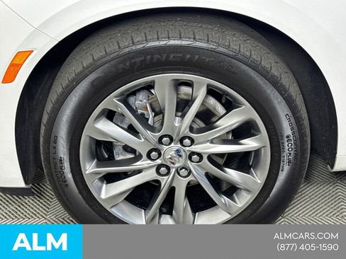 Used 2023 Buick Enclave Avenir w/ Avenir Technology Package AWD/4WD image 15