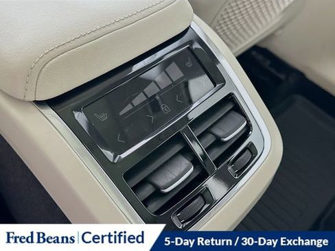 Used 2021 Volvo XC60 T6 Inscription w/ Advanced Package image 27