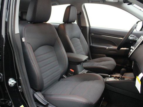 New 2026 Mitsubishi Outlander Sport SE image 19