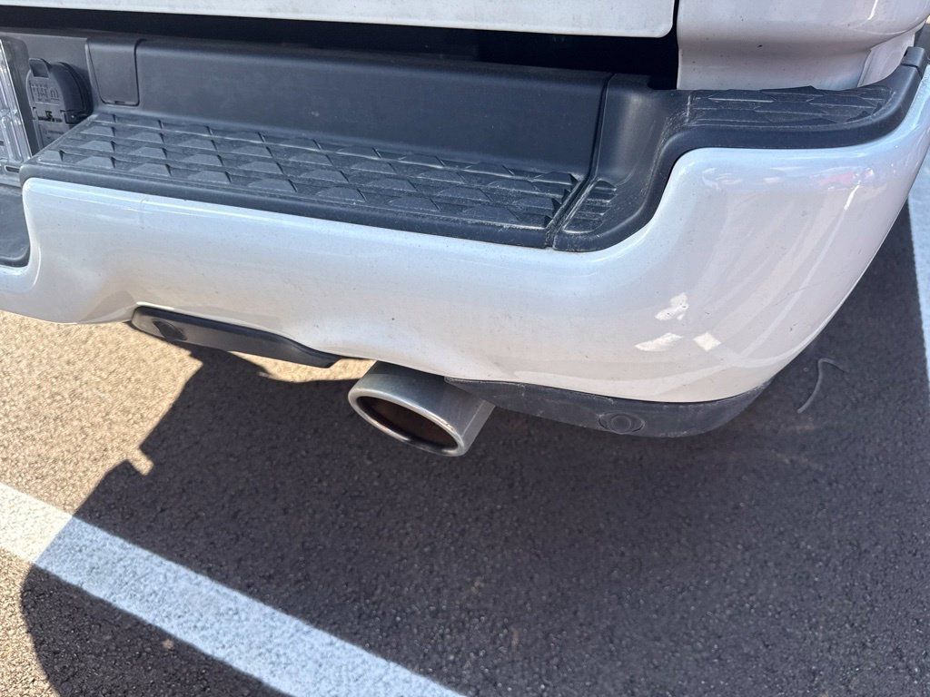 Used 2021 RAM 1500 Laramie AWD/4WD image 28
