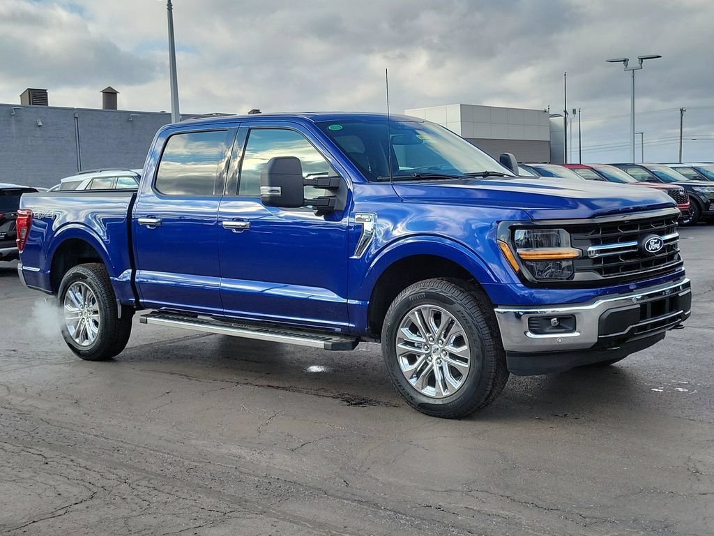 New 2026 Ford F150 XLT w/ Equipment Group 302A MID AWD/4WD 360° Tour