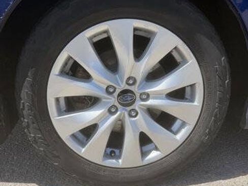 Used 2016 Subaru Legacy 2.5i Premium AWD/4WD image 9