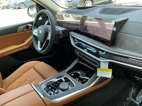 Certified 2026 BMW X7 xDrive40i image 32