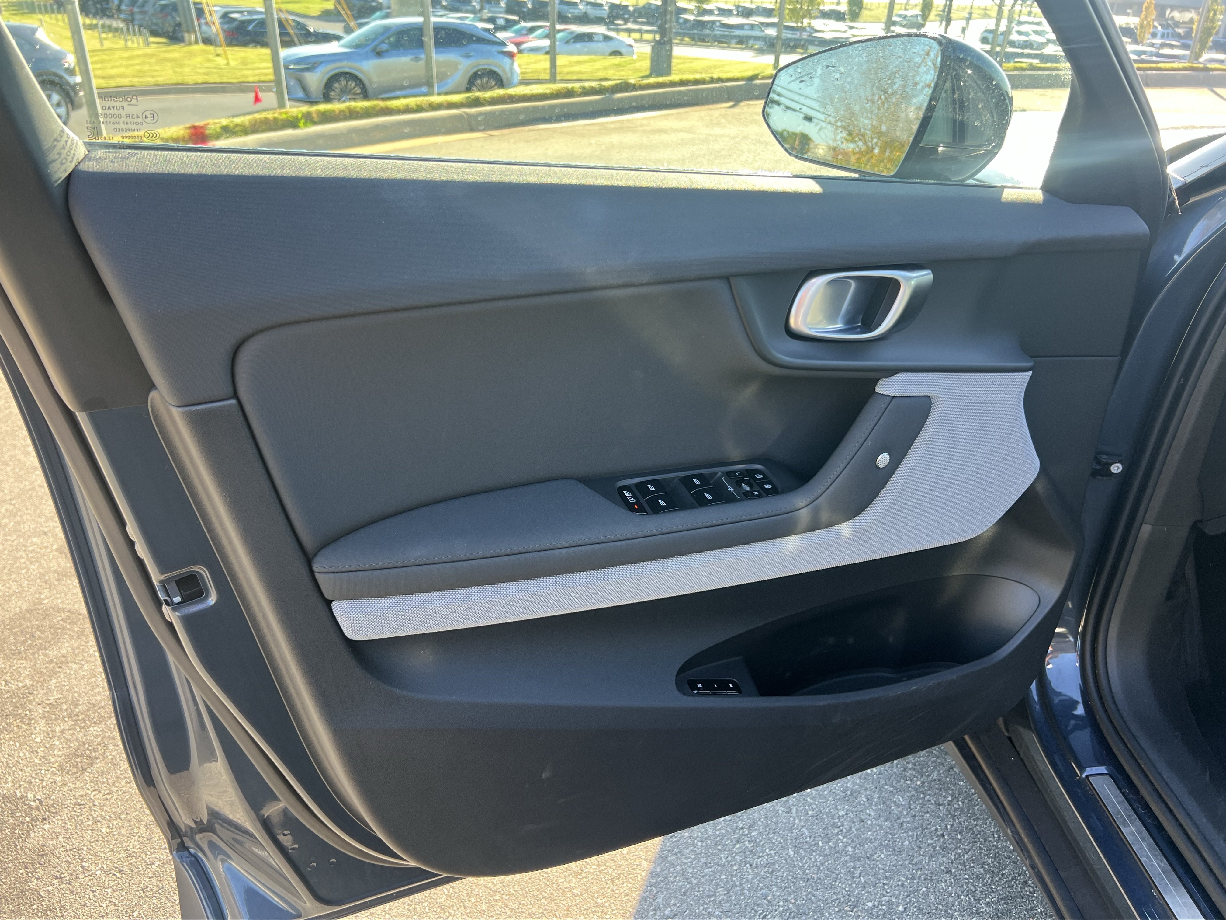 Used 2024 Polestar Polestar 2 RWD image 13