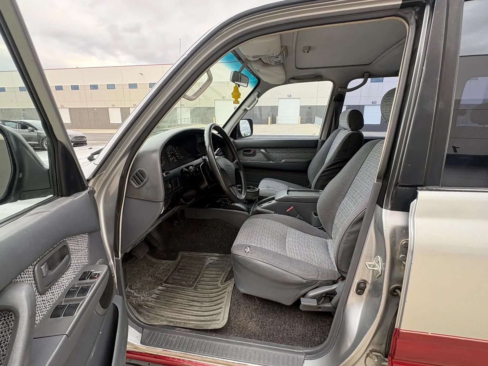 Used 1992 Toyota Land Cruiser AWD/4WD image 9