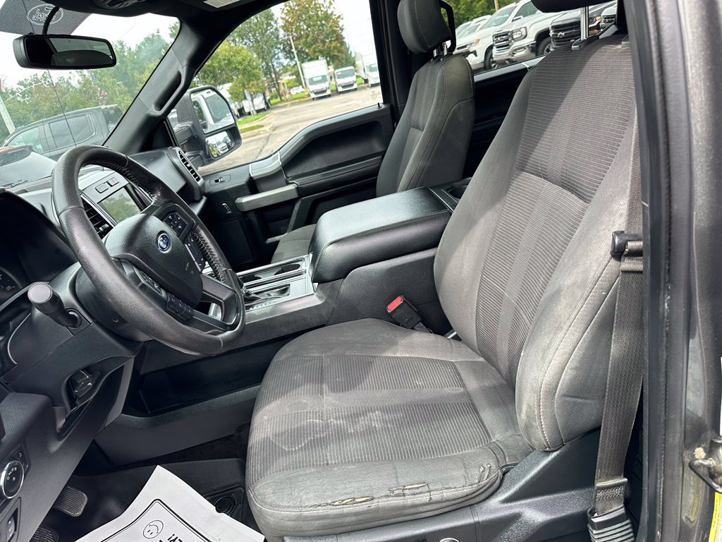 Used 2016 Ford F150 XLT w/ Equipment Group 302A Luxury AWD/4WD image 21
