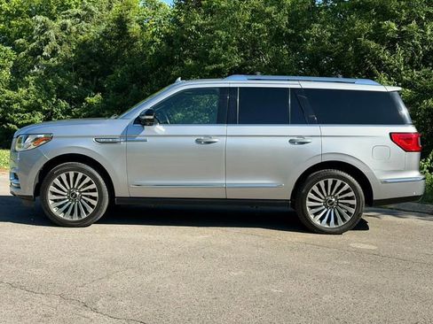 Used 2020 Lincoln Navigator Reserve w/ Luxury Package AWD/4WD image 4