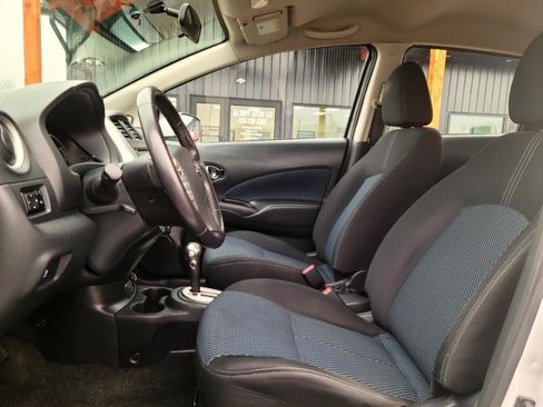 Used 2019 Nissan Versa Note SV image 13