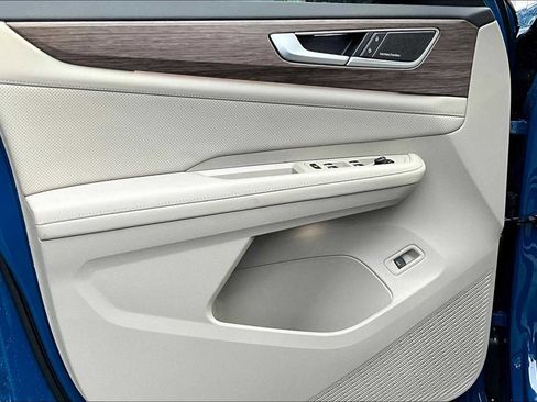 New 2025 Volkswagen Atlas SEL Premium R-Line image 10