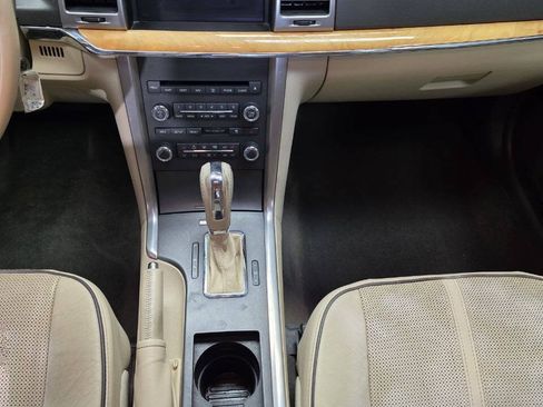 Used 2010 Lincoln MKZ FWD image 20