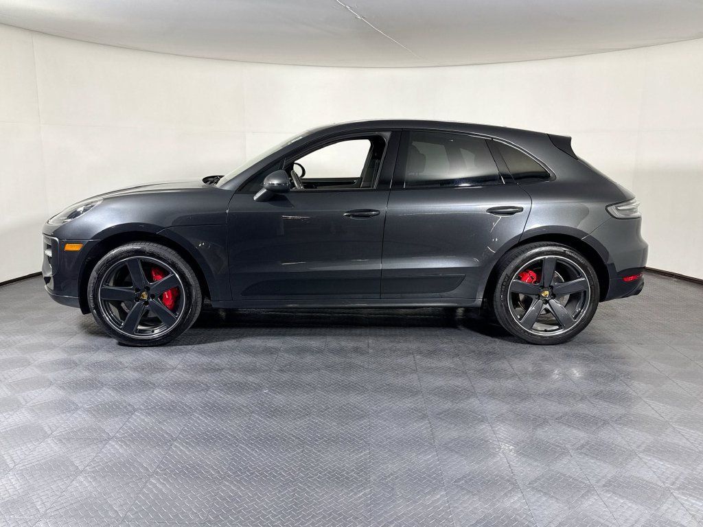 Certified 2020 Porsche Macan GTS AWD/4WD image 2