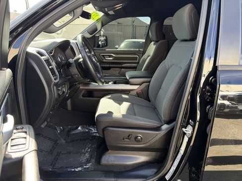 Used 2023 RAM 1500 Big Horn AWD/4WD image 18