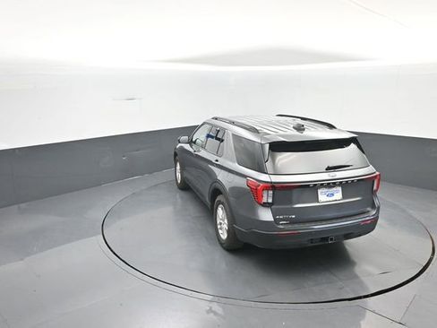 New 2026 Ford Explorer Active RWD image 28