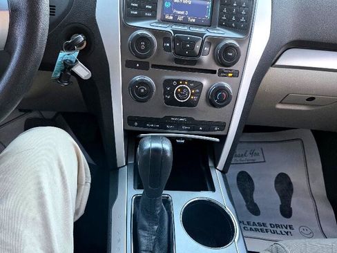 Used 2012 Ford Explorer Base 4WD w/ Class III Trailer Tow Pkg image 21