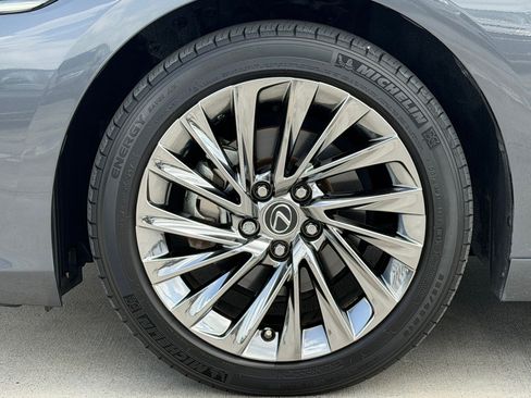 Used 2024 Lexus ES 350 Ultra Luxury FWD image 12