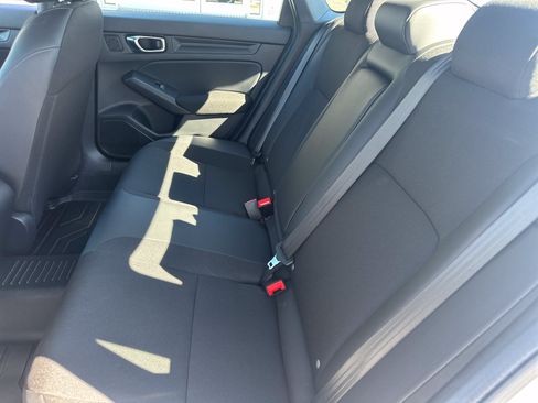 Used 2025 Honda Civic Sport image 12