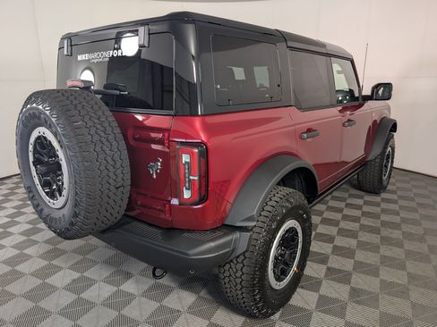 New 2025 Ford Bronco Badlands image 7