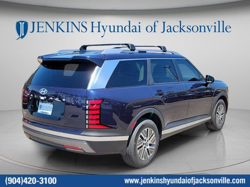 New 2026 Hyundai Palisade SEL Premium FWD image 3