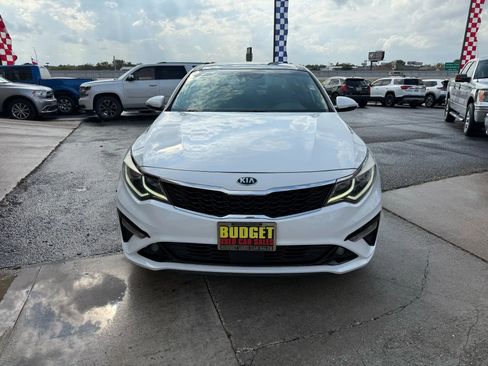 Used 2019 Kia Optima EX w/ EX Premium Package FWD image 2
