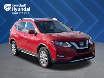 Used 2017 Nissan Rogue SV w/ SV Premium Package