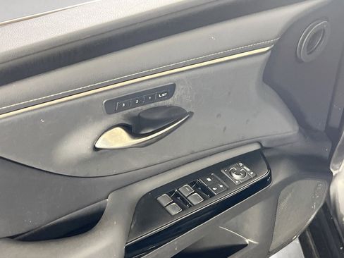 Used 2022 Lexus ES 350 w/ Premium Package image 17