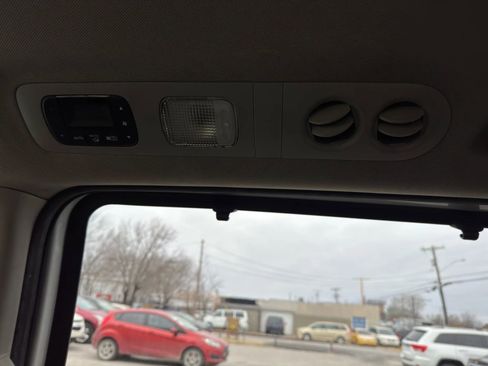 Used 2014 Honda Odyssey Touring image 28