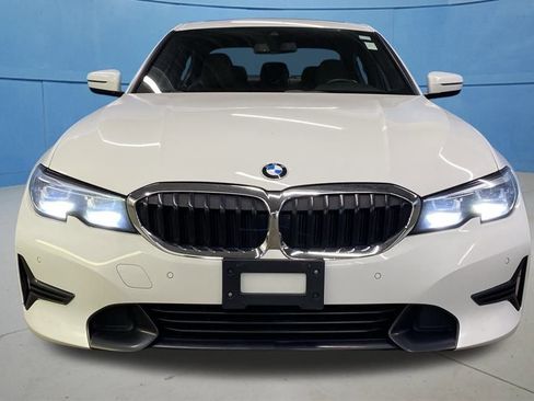 Used 2020 BMW 330i xDrive Sedan w/ Driving Assistance Package image 4