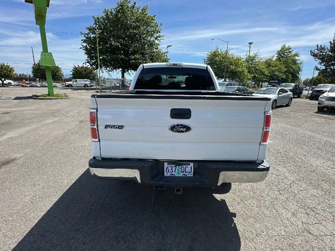 Used 2013 Ford F150 XLT w/ Trailer Tow Pkg AWD/4WD image 4