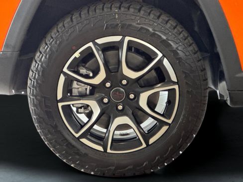 New 2026 Jeep Compass Trailhawk image 25