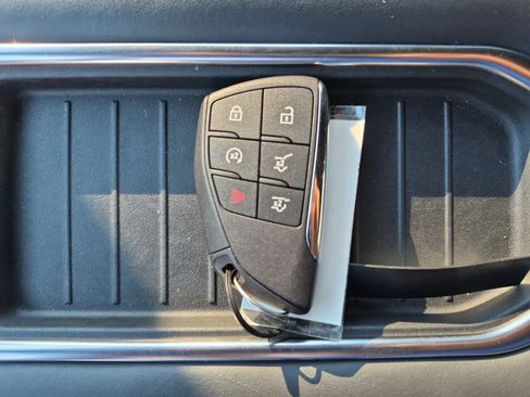 Used 2023 GMC Yukon Denali w/ LPO, Floor Liner Package AWD/4WD image 33