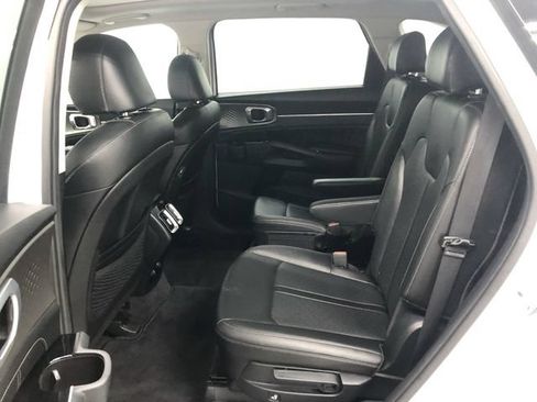 Used 2022 Kia Sorento SX FWD image 27