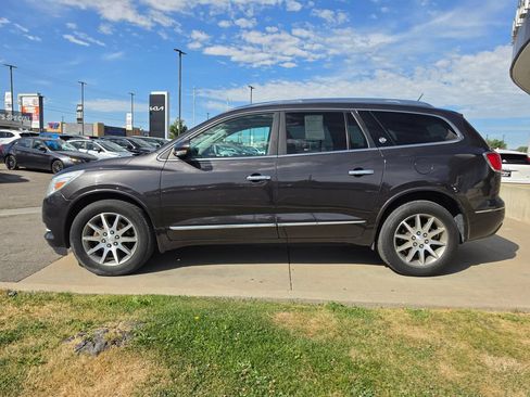 Used 2017 Buick Enclave Leather w/ Trailering Package AWD/4WD image 8