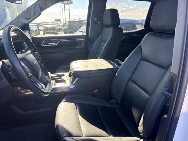 Used 2024 Chevrolet Silverado 1500 RST w/ Rally Edition AWD/4WD image 8