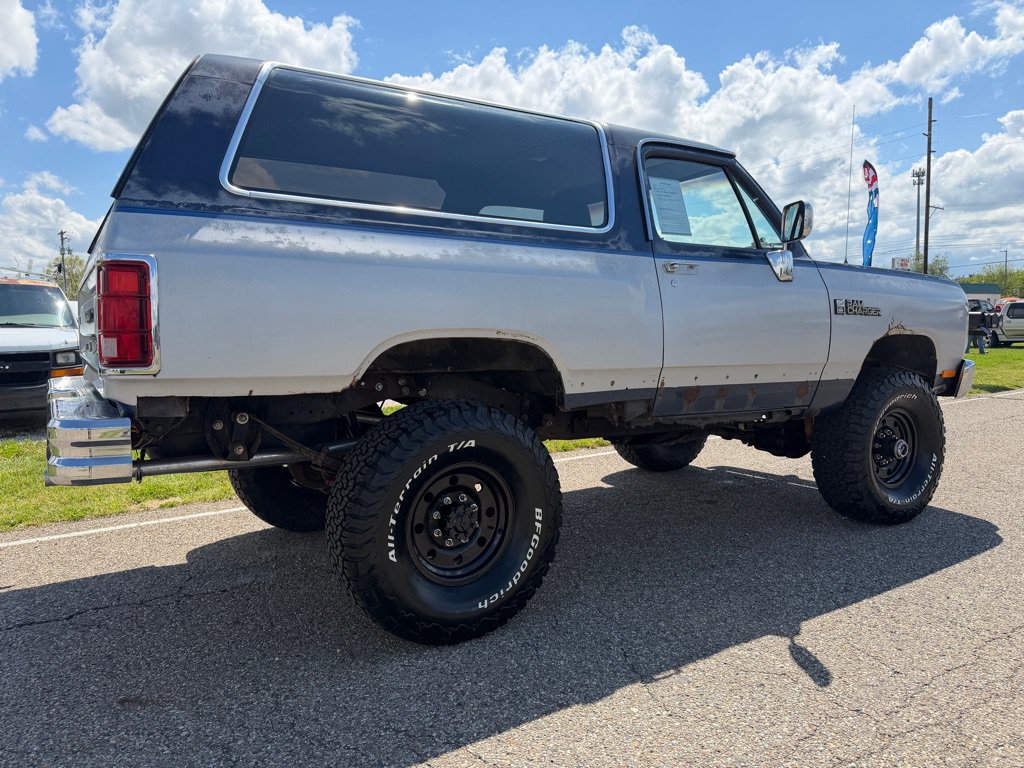 Used 1990 Dodge Ramcharger 4WD image 6