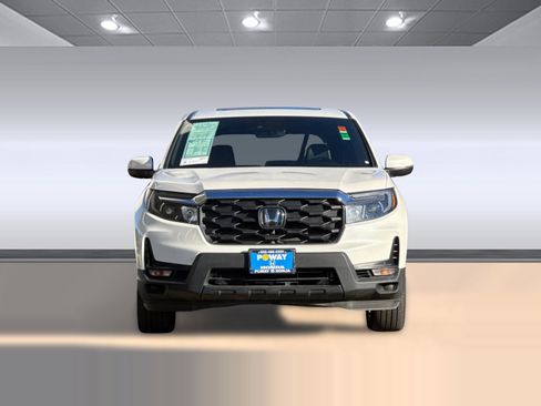 Used 2024 Honda Passport EX-L image 5