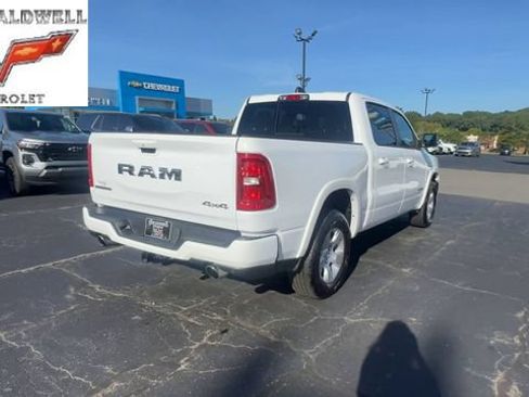 Used 2025 RAM 1500 Big Horn AWD/4WD image 8