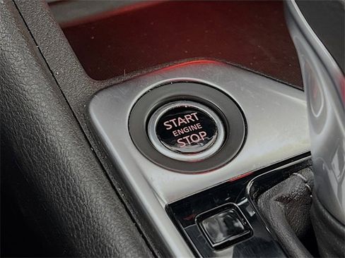 Used 2024 Nissan Sentra SV image 16