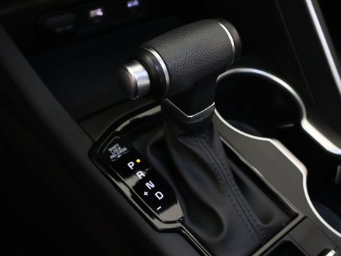 Used 2023 Kia K5 GT-Line image 52