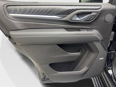 Used 2024 GMC Yukon Denali image 38