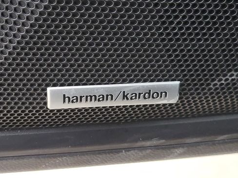 Certified 2025 Subaru Outback Limited XT image 20