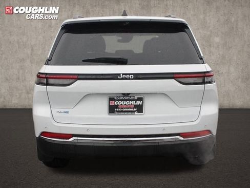 New 2024 Jeep Grand Cherokee Limited 4xe w/ Luxury Tech Group II image 11