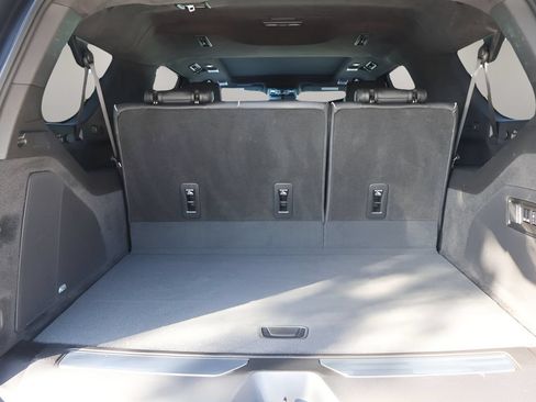 Certified 2024 Cadillac Escalade ESV Sport Platinum w/ LPO, ONYX Package AWD/4WD image 21